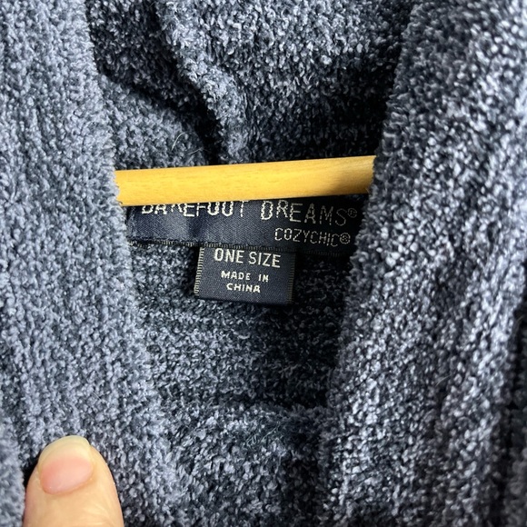 Barefoot Dreams cozy chic lounge one size pullover - Picture 8 of 9